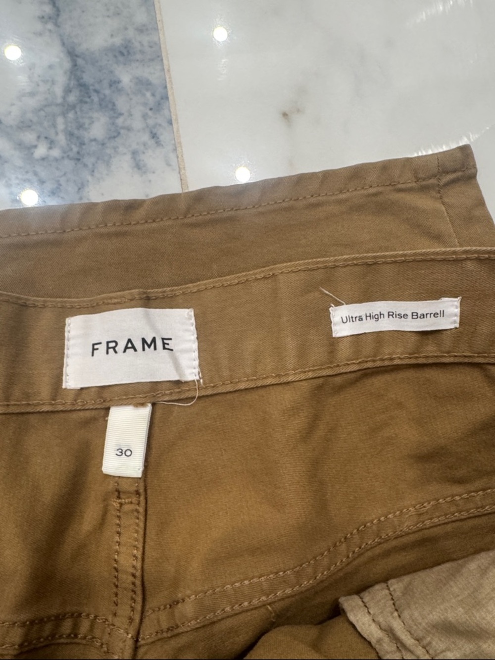 Frame Denim Women’s Ultra High Rise Tan wash ankle Barrel Jeans size 30 like new - Picture 6 of 8